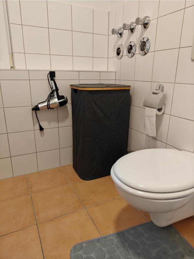 2Br Apartment, Parking, Wi-Fi, Tv In Berlin Karow Esterno foto